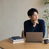 英語コーチングと独学のどちらが合うか考える社会人